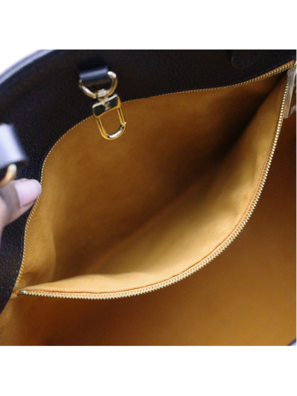 Louis Vuitton OntheGo GM Black Empreinte - Picture 15 of 16